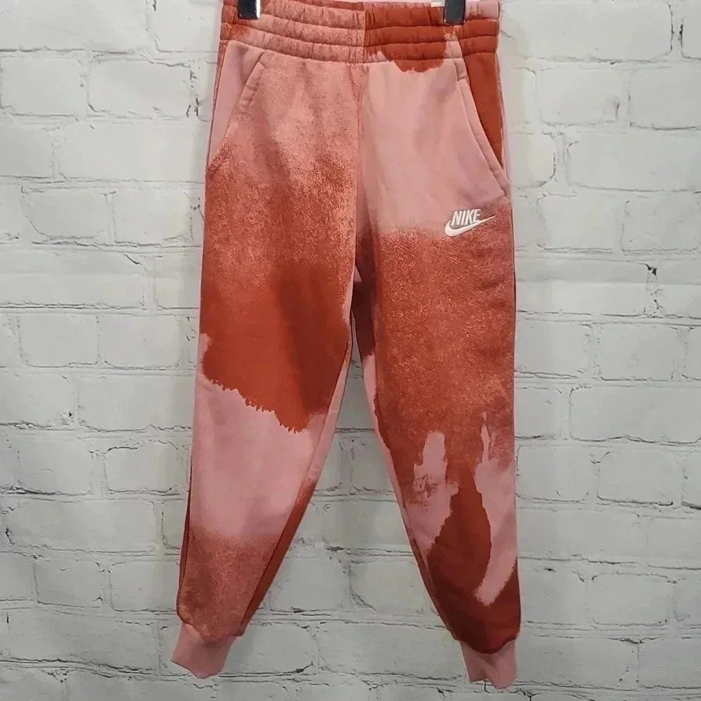 Nike Boys YOUTH Sportswear Club Fleece Jogger Pants SPRAY PAINT Extra Small NWT - Picture 4 of 15